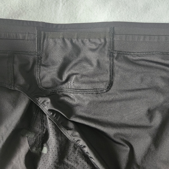 Lululemon Black Fast & Free 3" Short Size XL - Picture 5 of 7